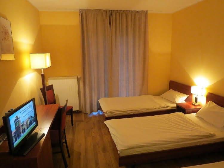 hotel image 12