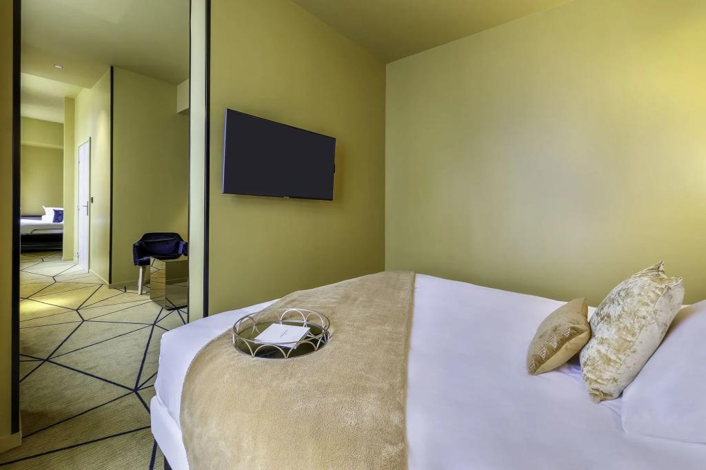 hotel image 8