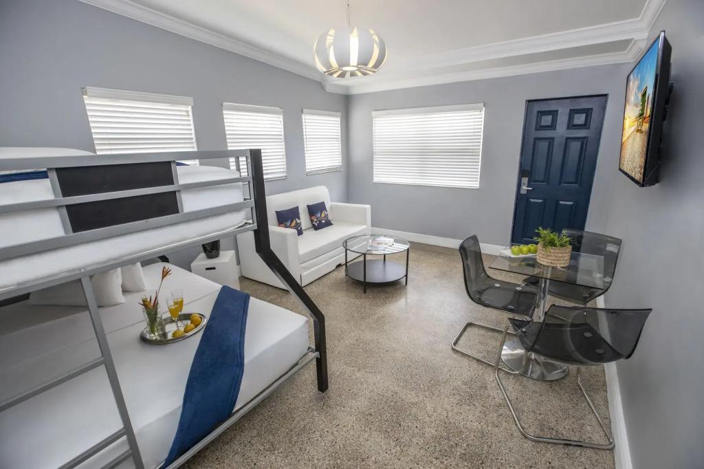 hotel image 10