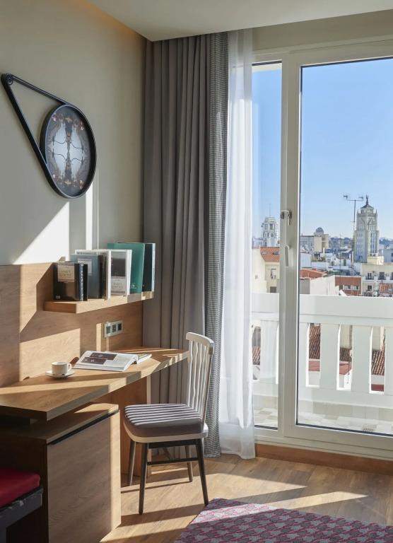 hotel image 12