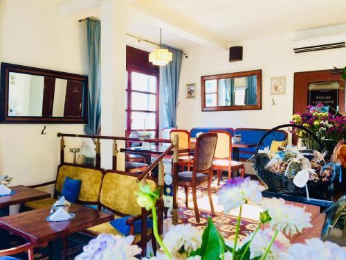 hotel image 8