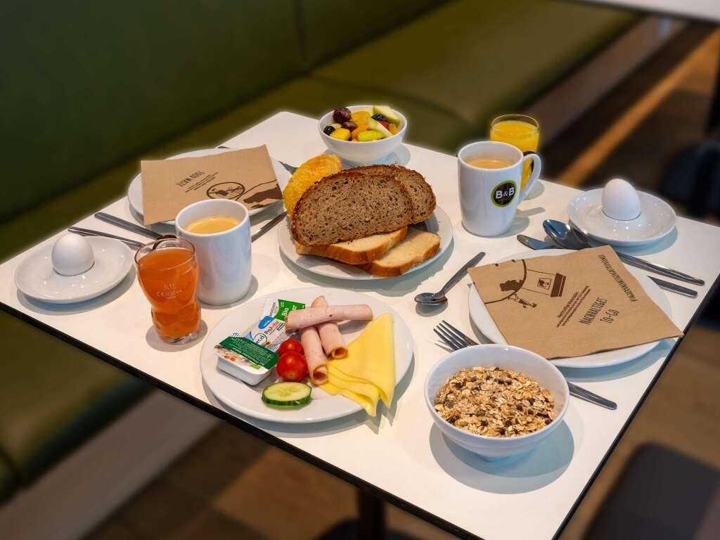 hotel image 12
