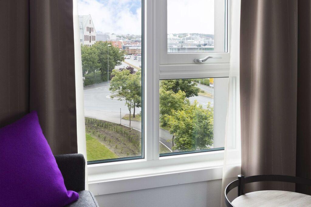 hotel image 12