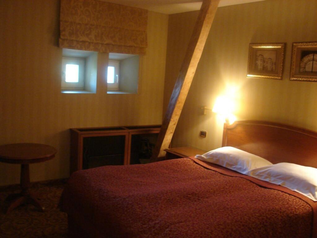 hotel