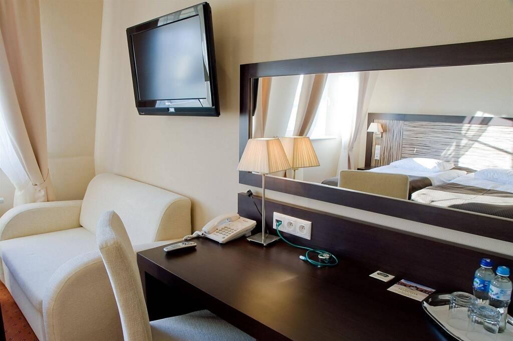 hotel image 7