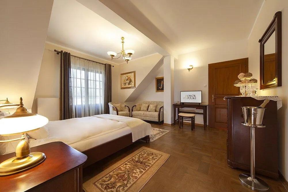 hotel image 12