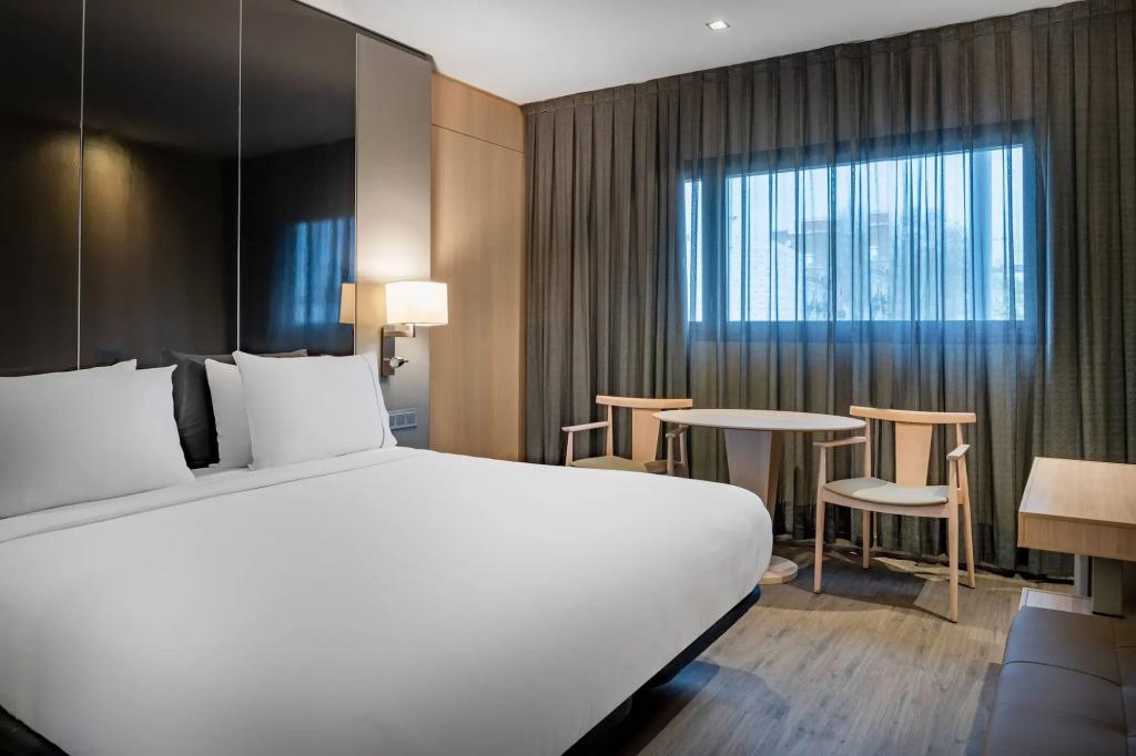 hotel image 16