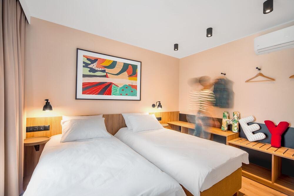 hotel image 8