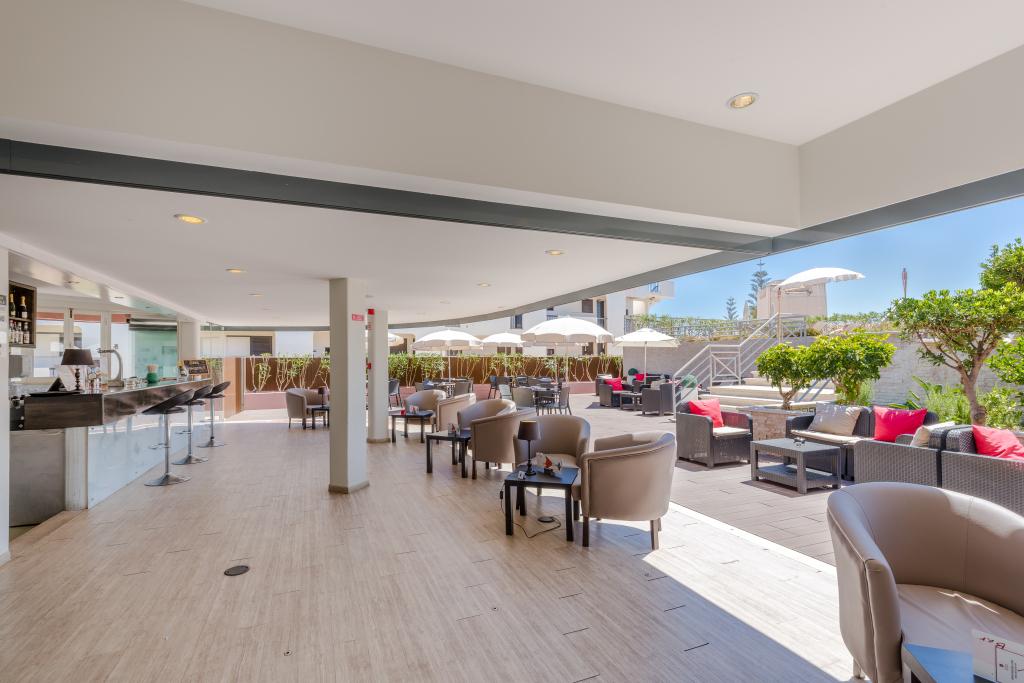 hotel image 11
