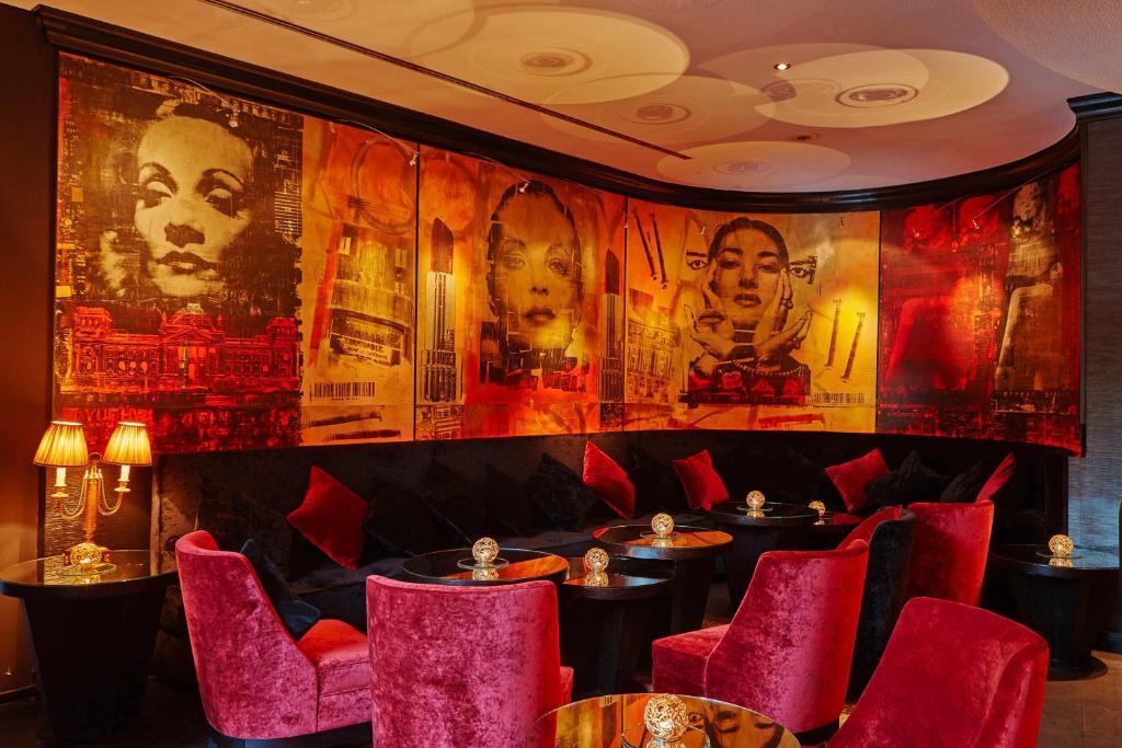 hotel image 13