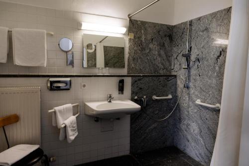 hotel image 10