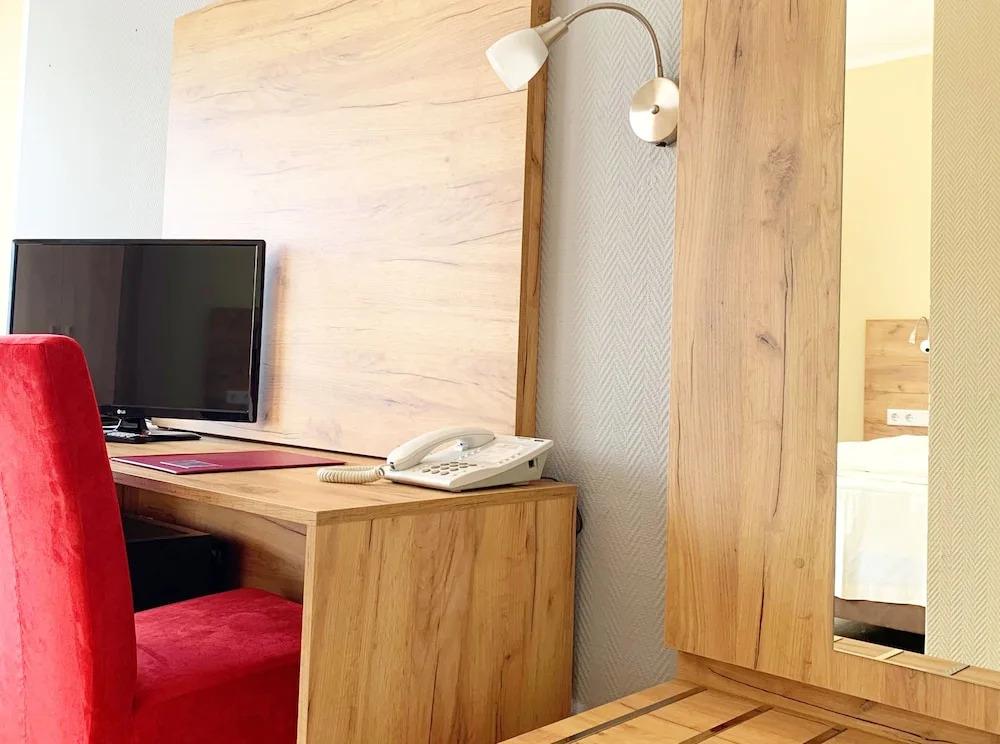hotel image 10