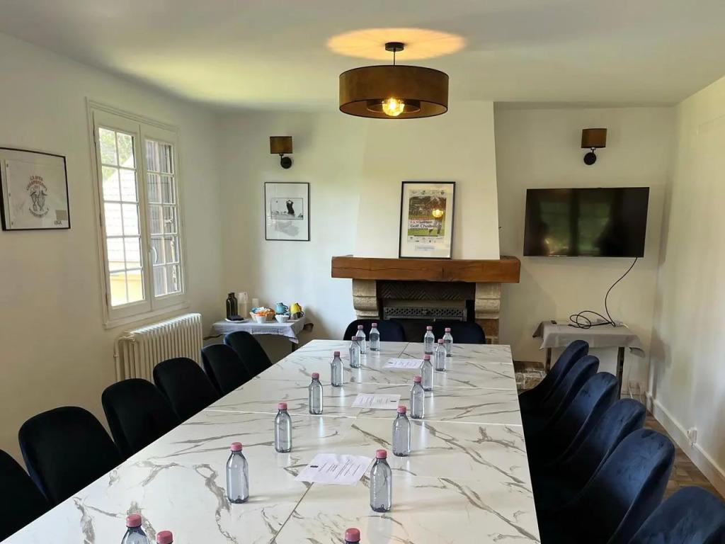 hotel image 10