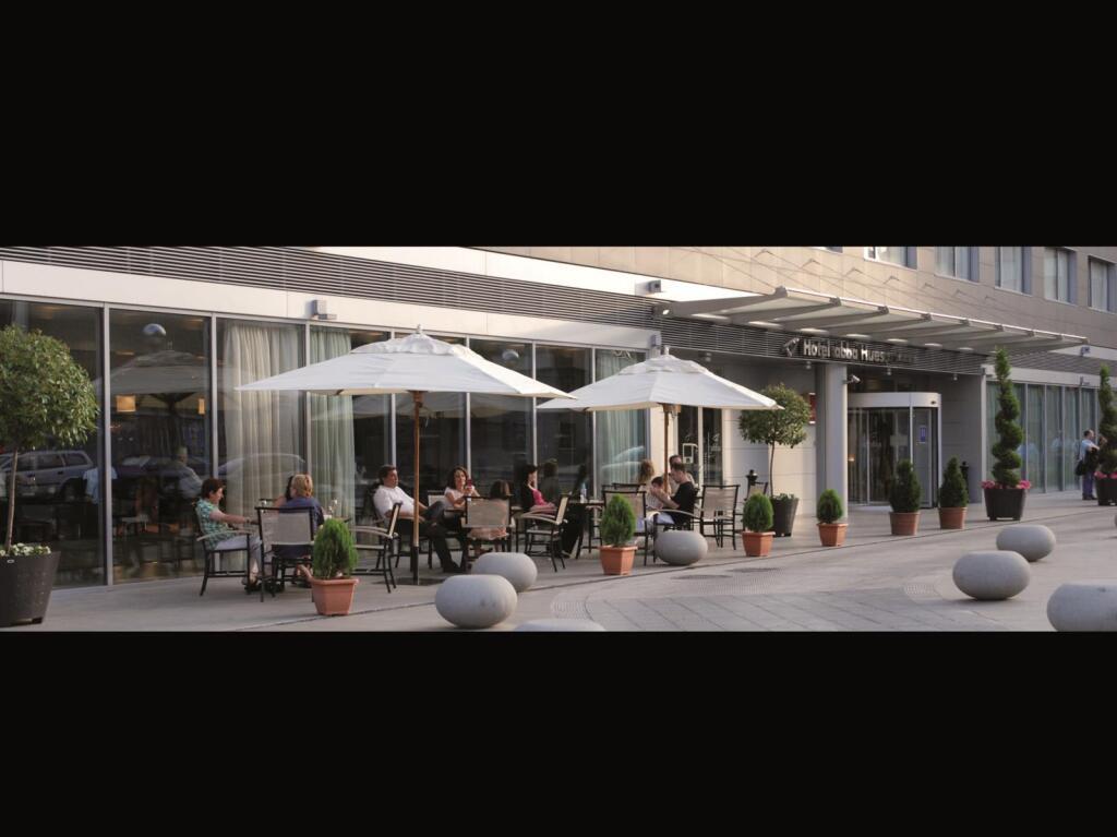 hotel image 10