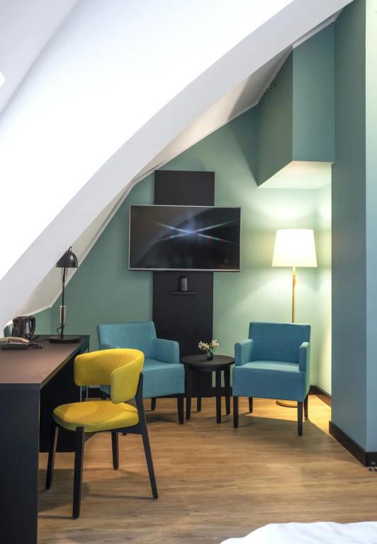 hotel image 12