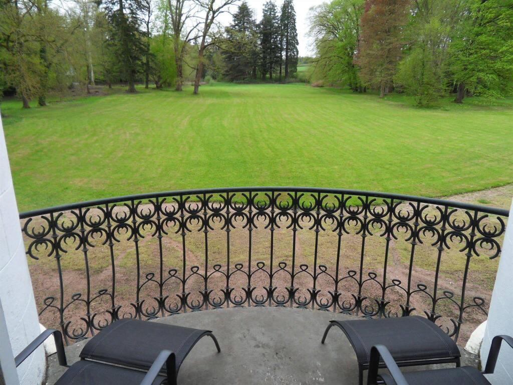 hotel image 18