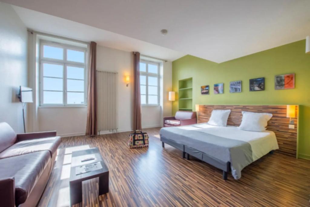 hotel image 26