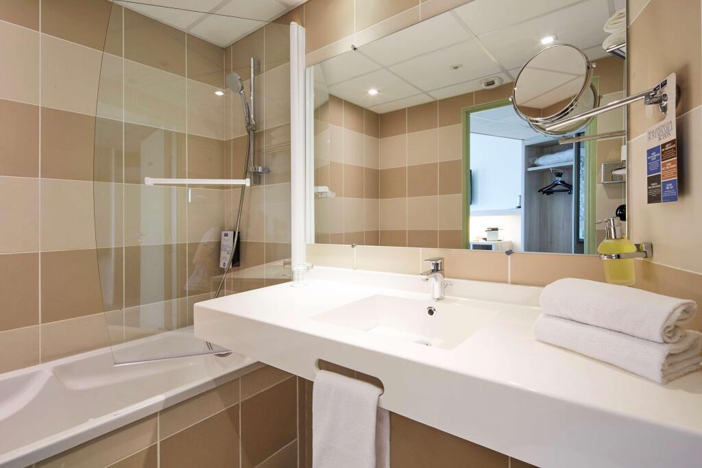 hotel image 12