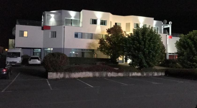 hotel image 10