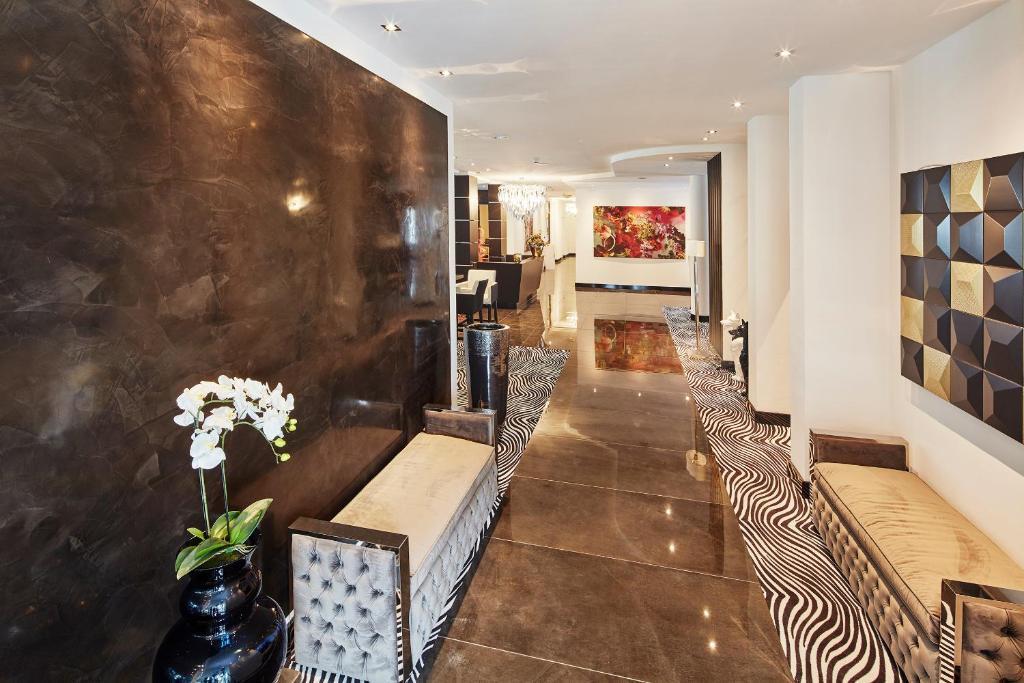 hotel image 9
