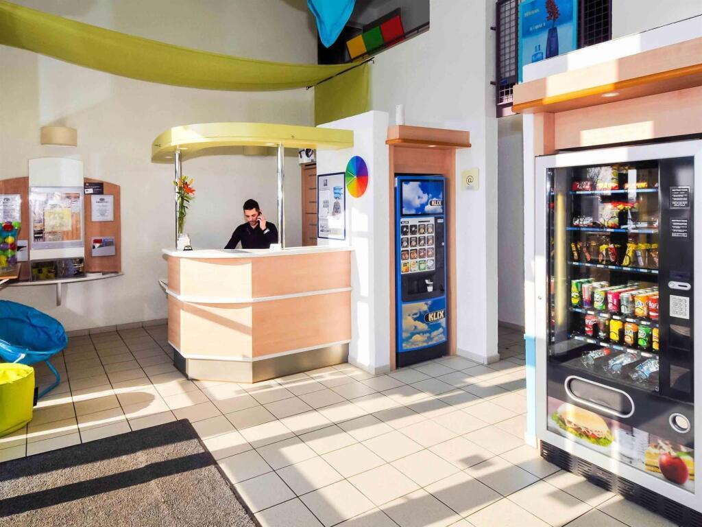 hotel image 13