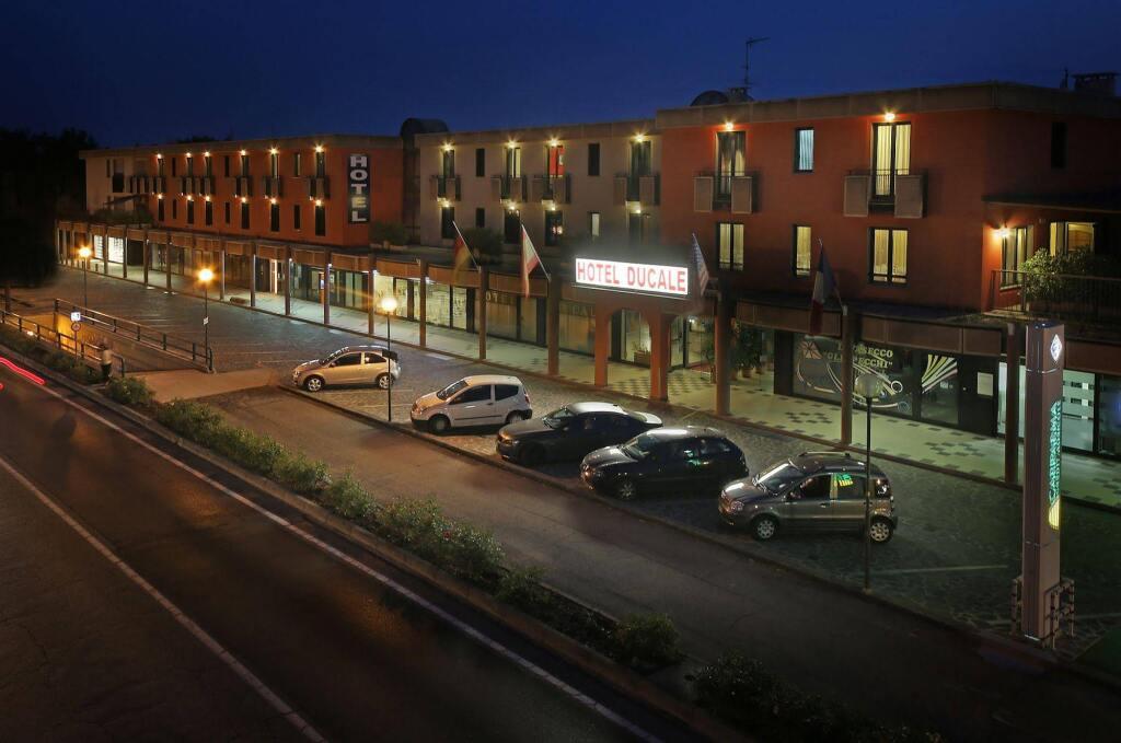 hotel image 13