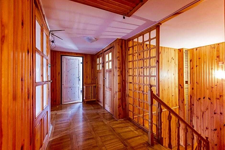 hotel image 9
