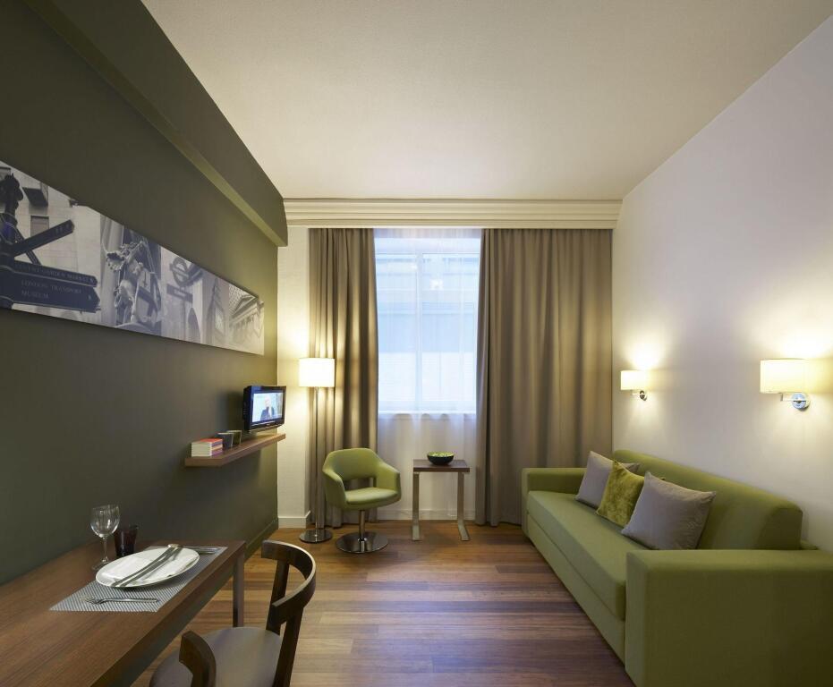 hotel image 12