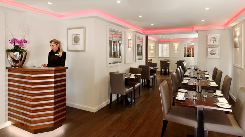 hotel image 39