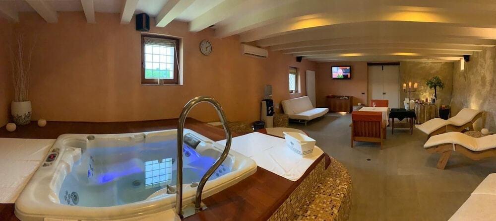 hotel image 15