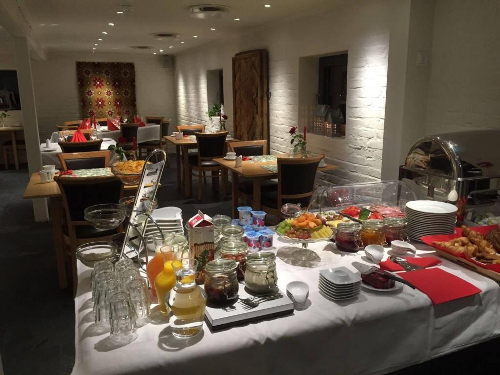 hotel image 12