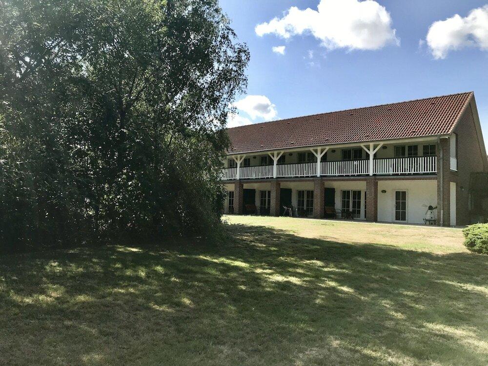 hotel image 10