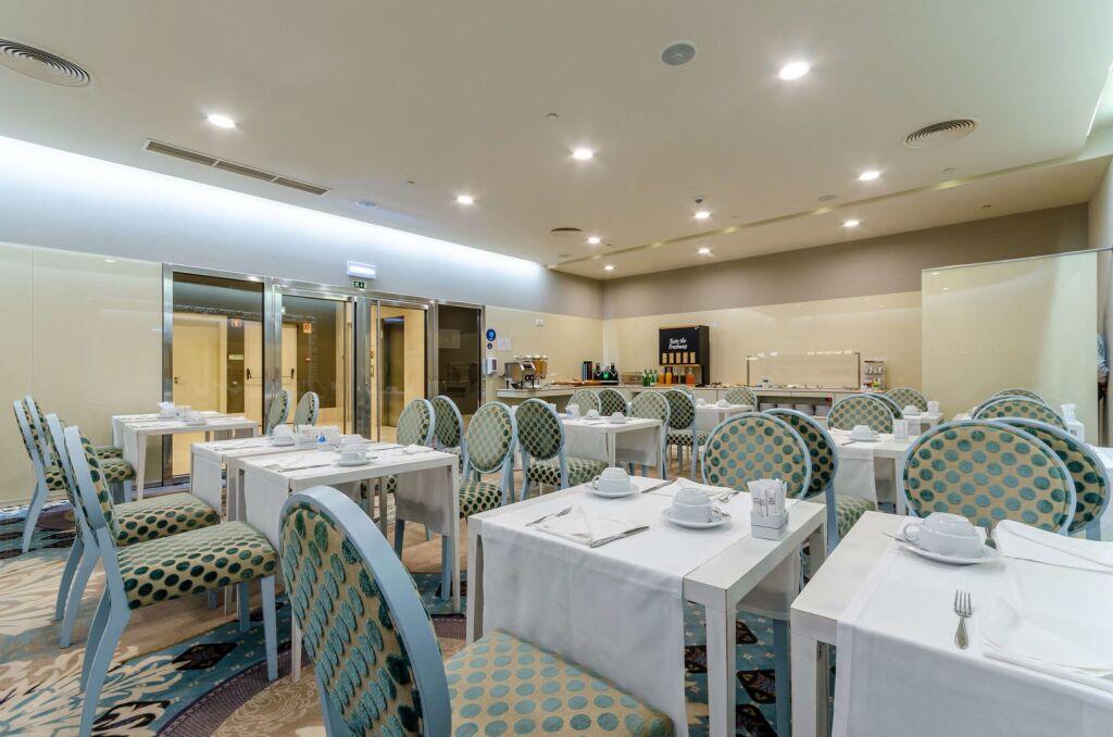 hotel image 16