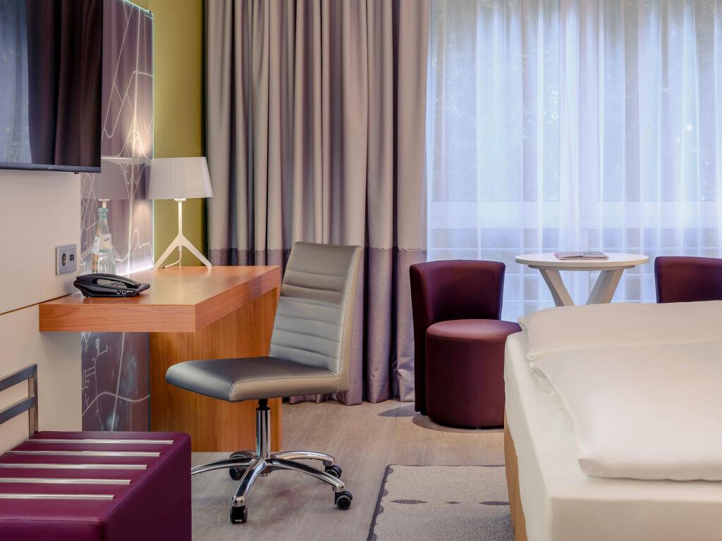 hotel image 13