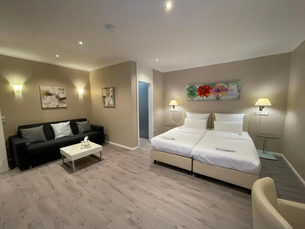 hotel image 16