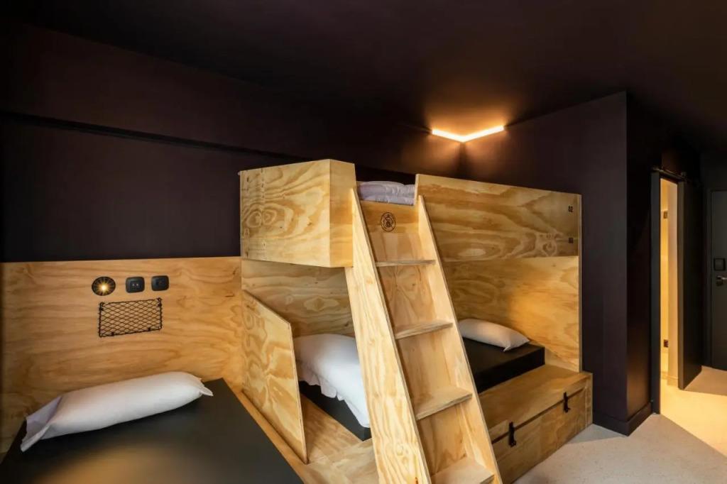 hotel image 9