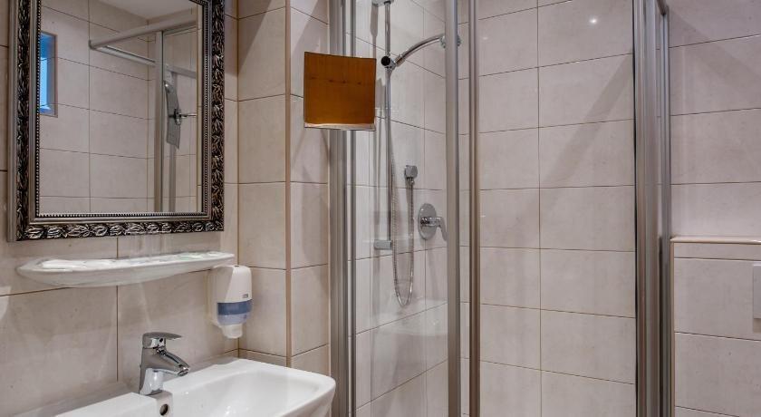hotel image 13