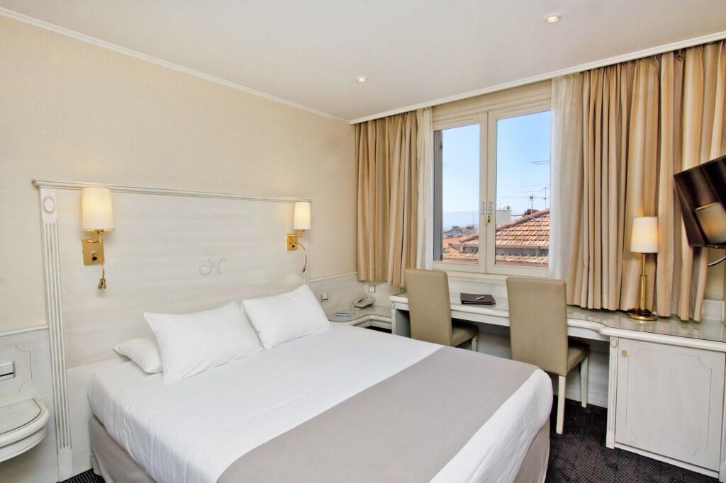 hotel image 42