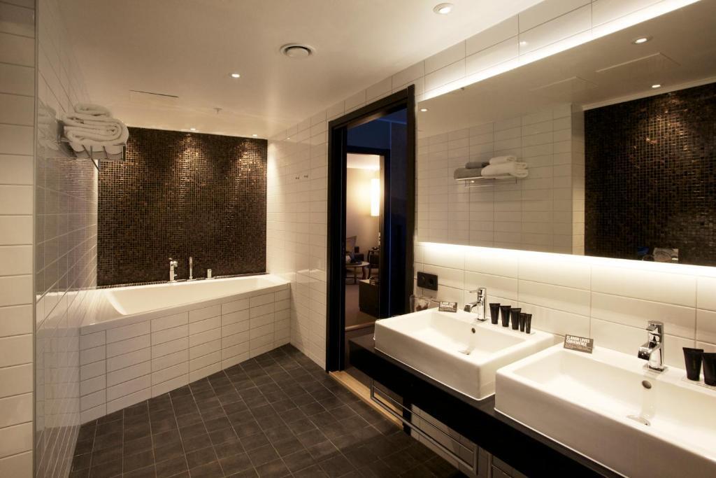hotel image 36