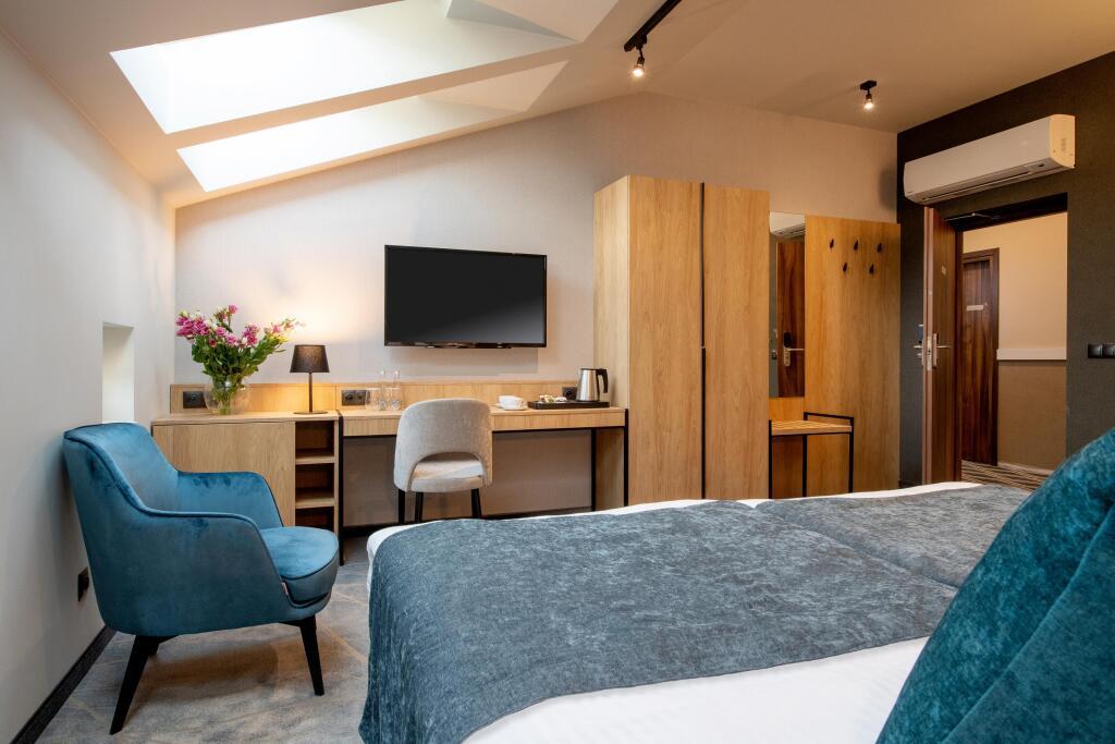 hotel image 9