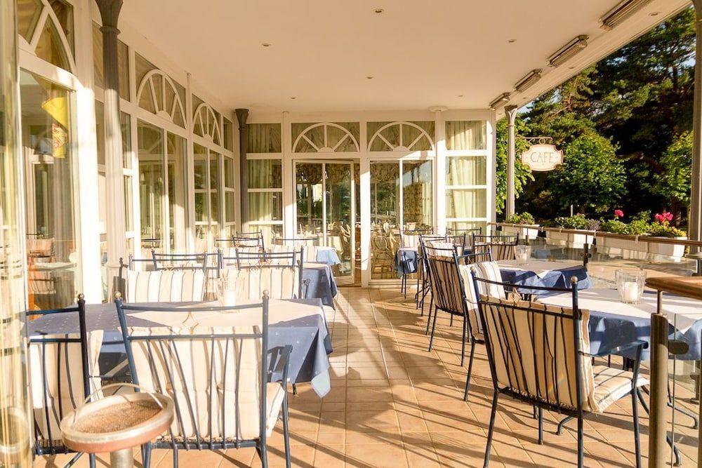 hotel image 10