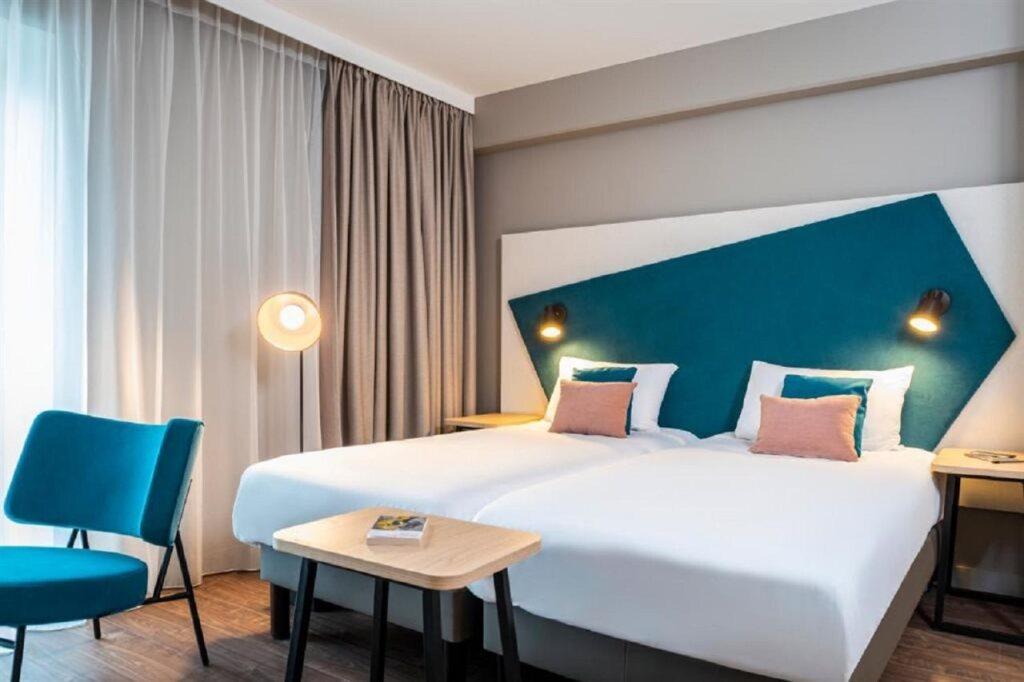 hotel image 9