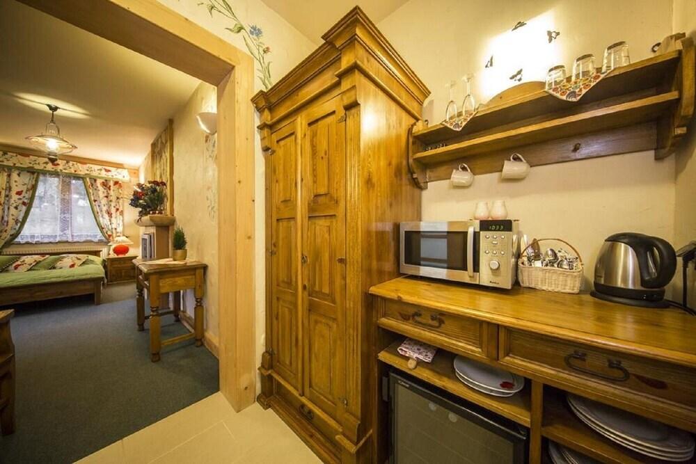 hotel image 16