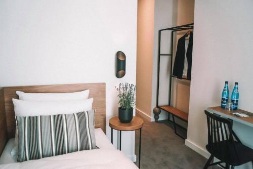 hotel image 10