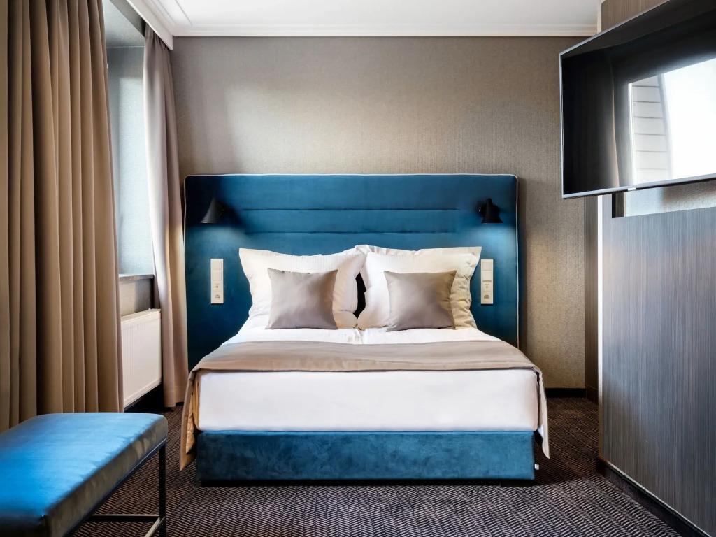 hotel image 10