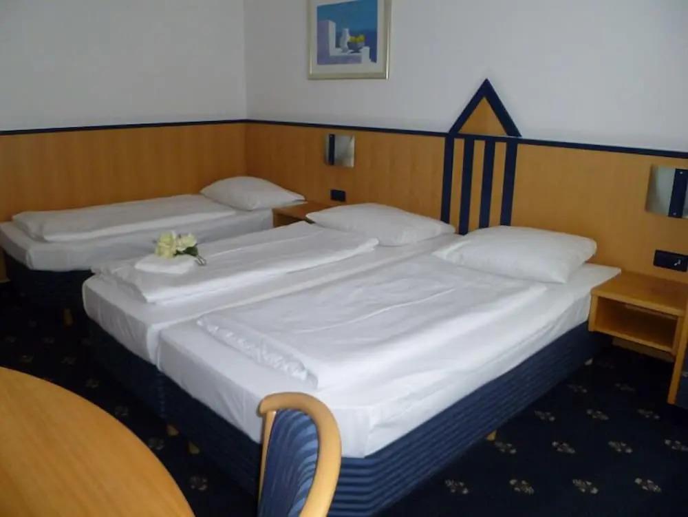 hotel image 18