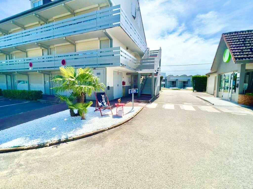 hotel