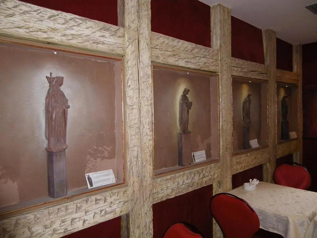hotel image 13