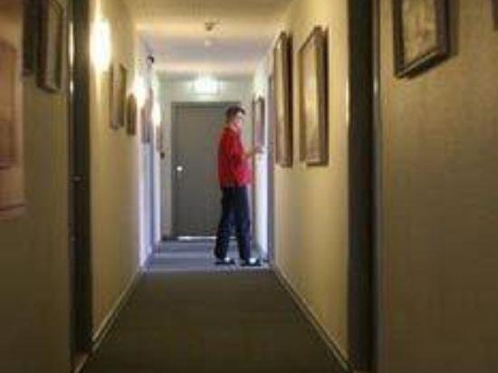 hotel image 13