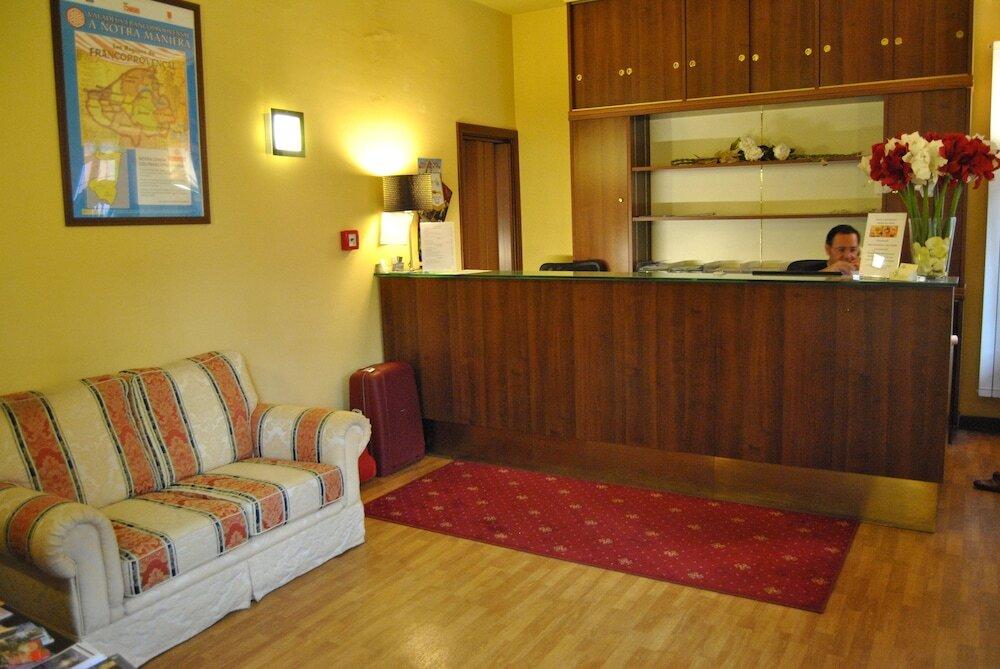 hotel image 12